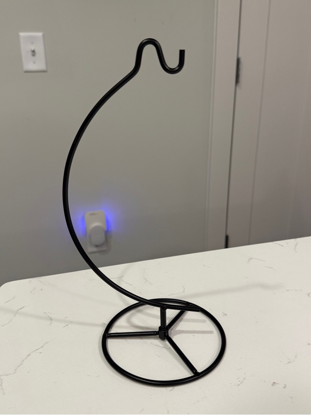 Black Metal Banana Stand Ornament Display Stand
